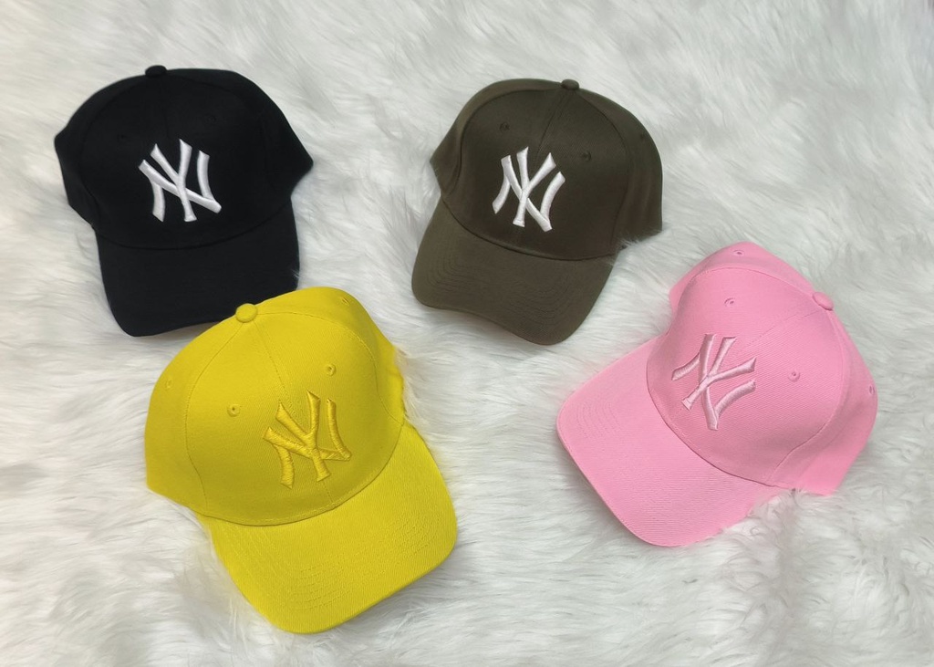 Gorras variadas