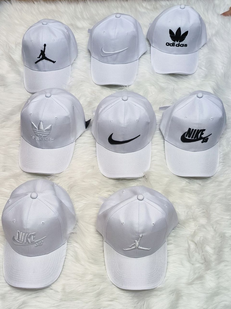 Gorras variadas