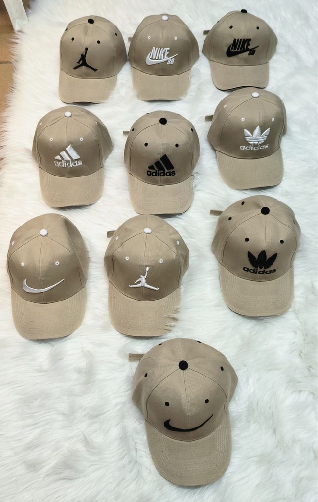 Gorras variadas