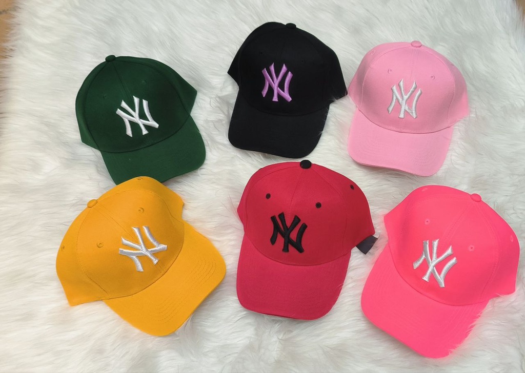 Gorras variadas